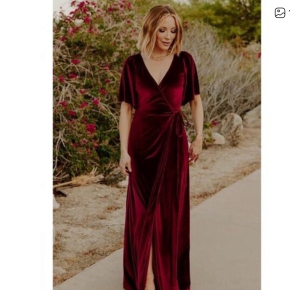 Baltic Born Burgundy Velvet Dress - Picture 2 of 5